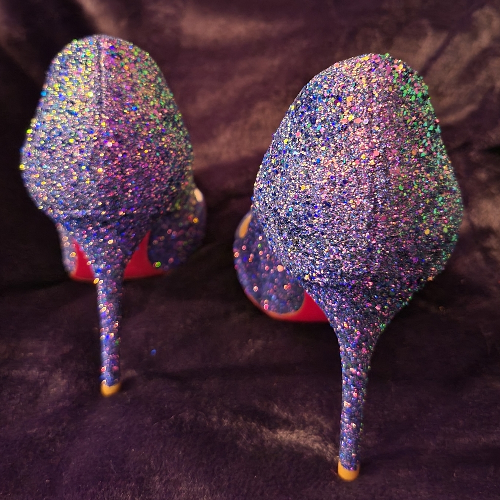 !!! SOLD on Mercari!! Christian Louboutin Decollete 37.5 - Picture 5 of 11